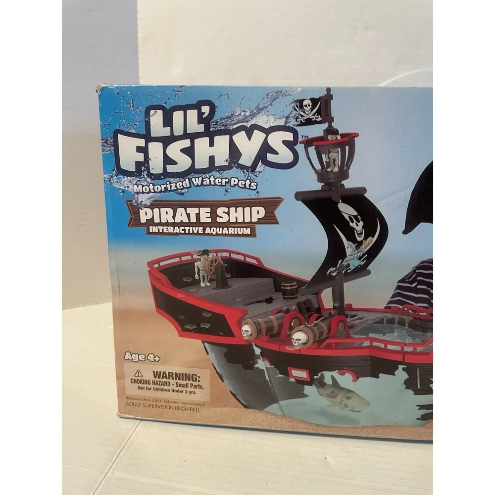 Lil Fishys Pirate Ship Interactive Aquarium The Cap'n Shark Motorized Water Pets